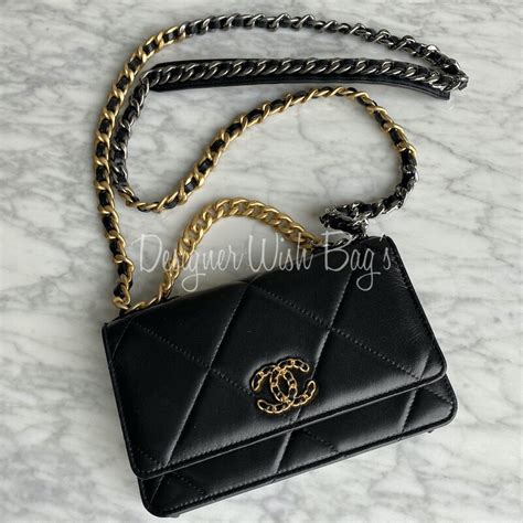 chanel 19s woc